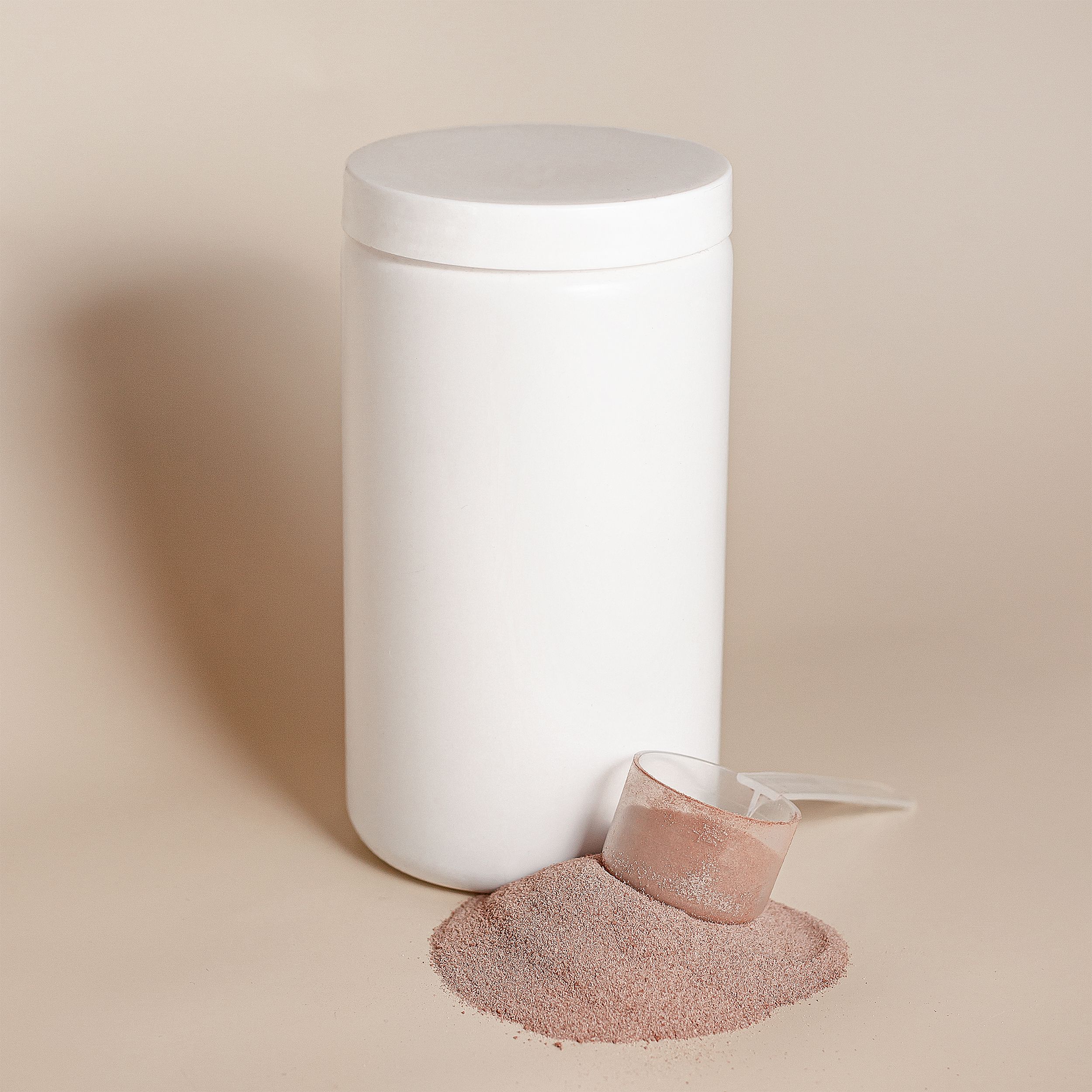 Whey concentrate supplement container with scoop